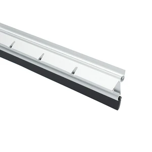 Zócalo de aluminio con Goma Automático Natural